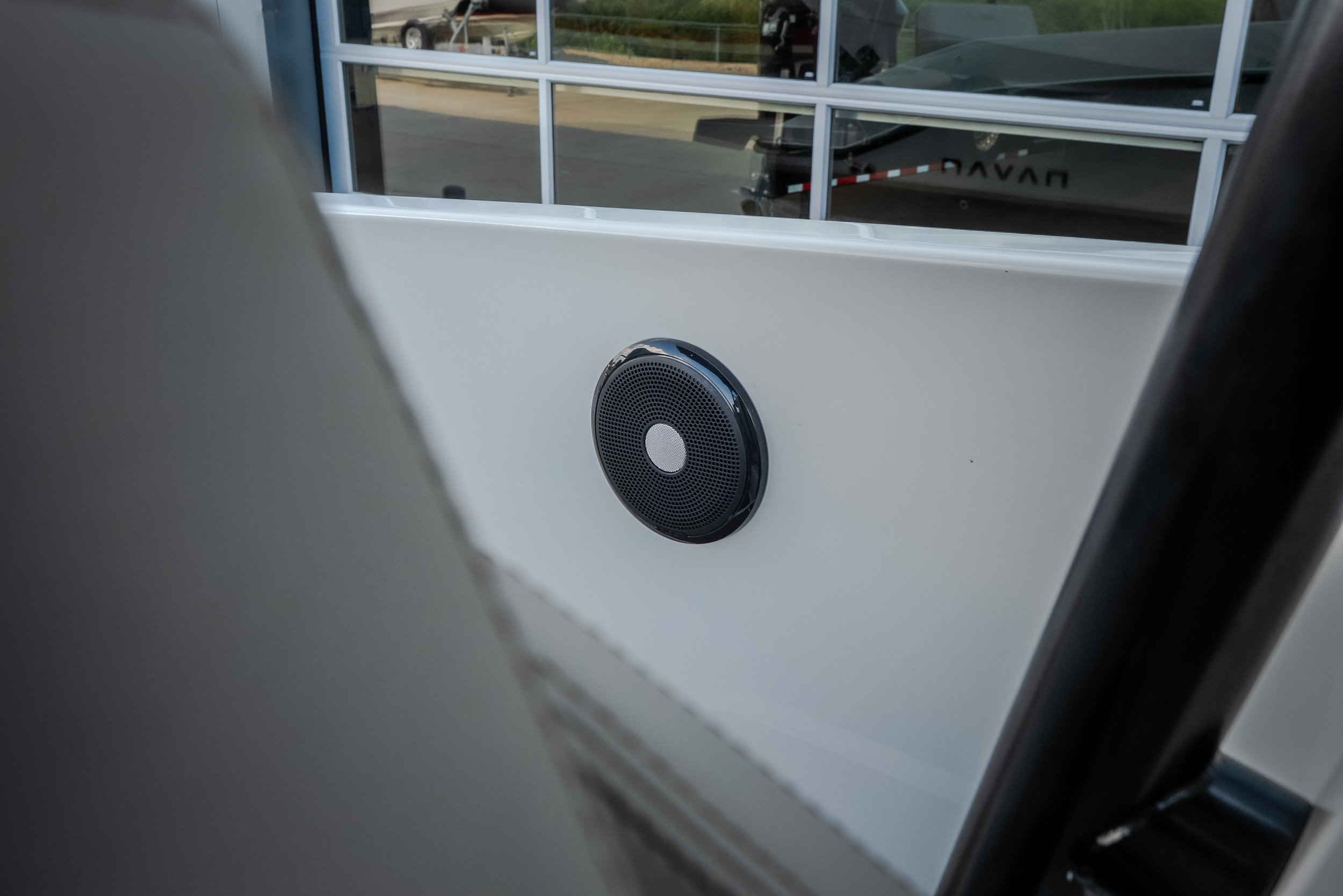 2025 Navan S30 - Image 50