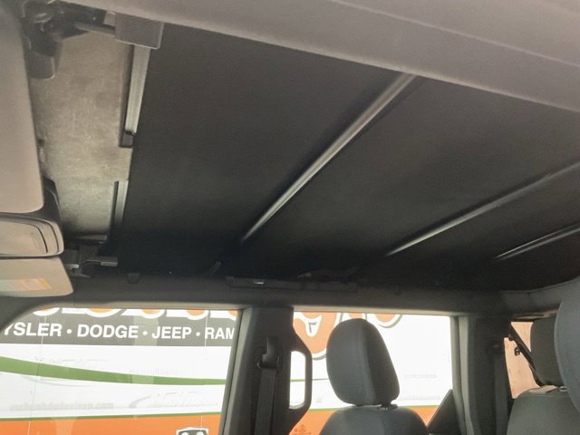 2022 Ford Bronco Utility 4D Black Diamond 4WD - Image 19