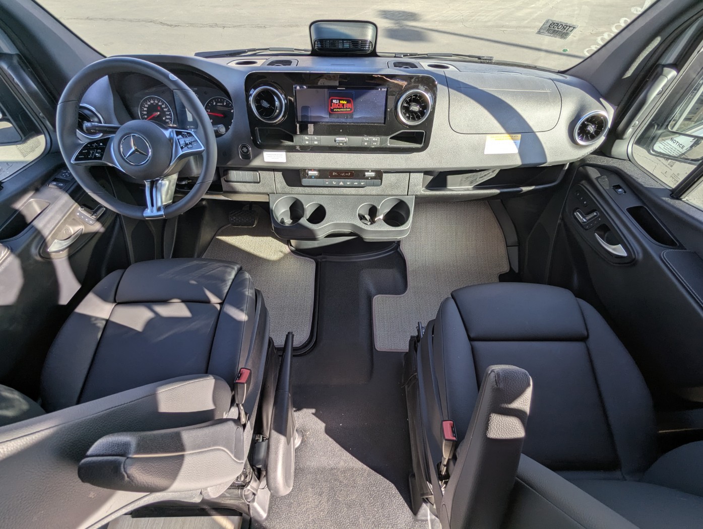 2026 Thor Motor Coach Tranquility 19M - ATH EDITION - Image 17