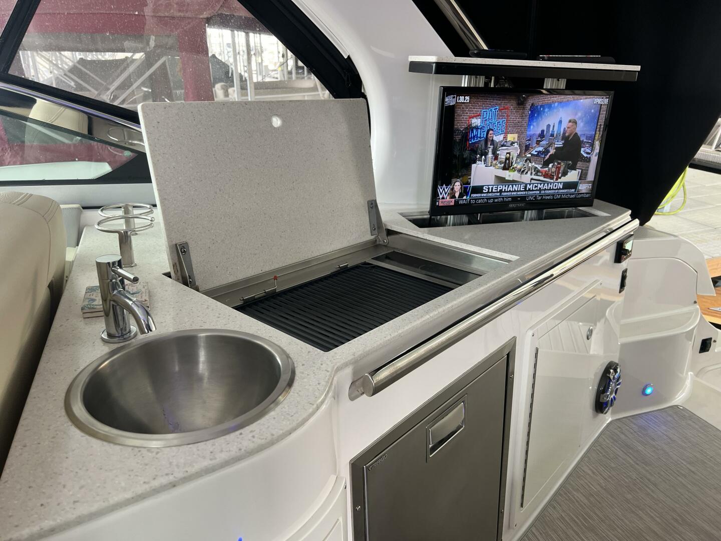 2019 Regal - Image 10