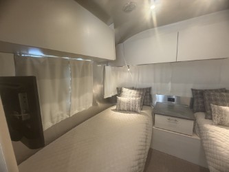 2026 AIRSTREAM FLYING CLOUD 25FBT - Image 22