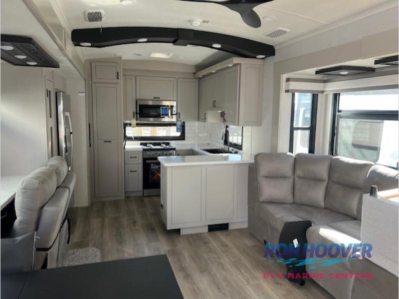 2026 JAYCO NORTHPOINT 365RKTS - Image 4