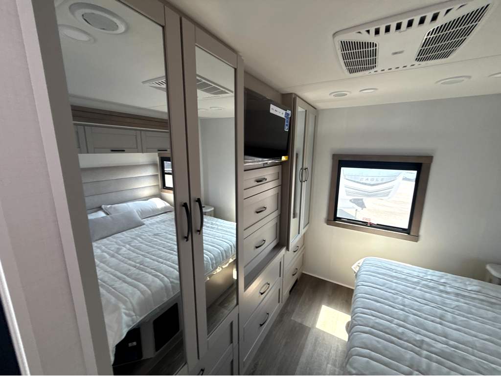 2027 JAYCO PRECEPT 31UL - Image 29