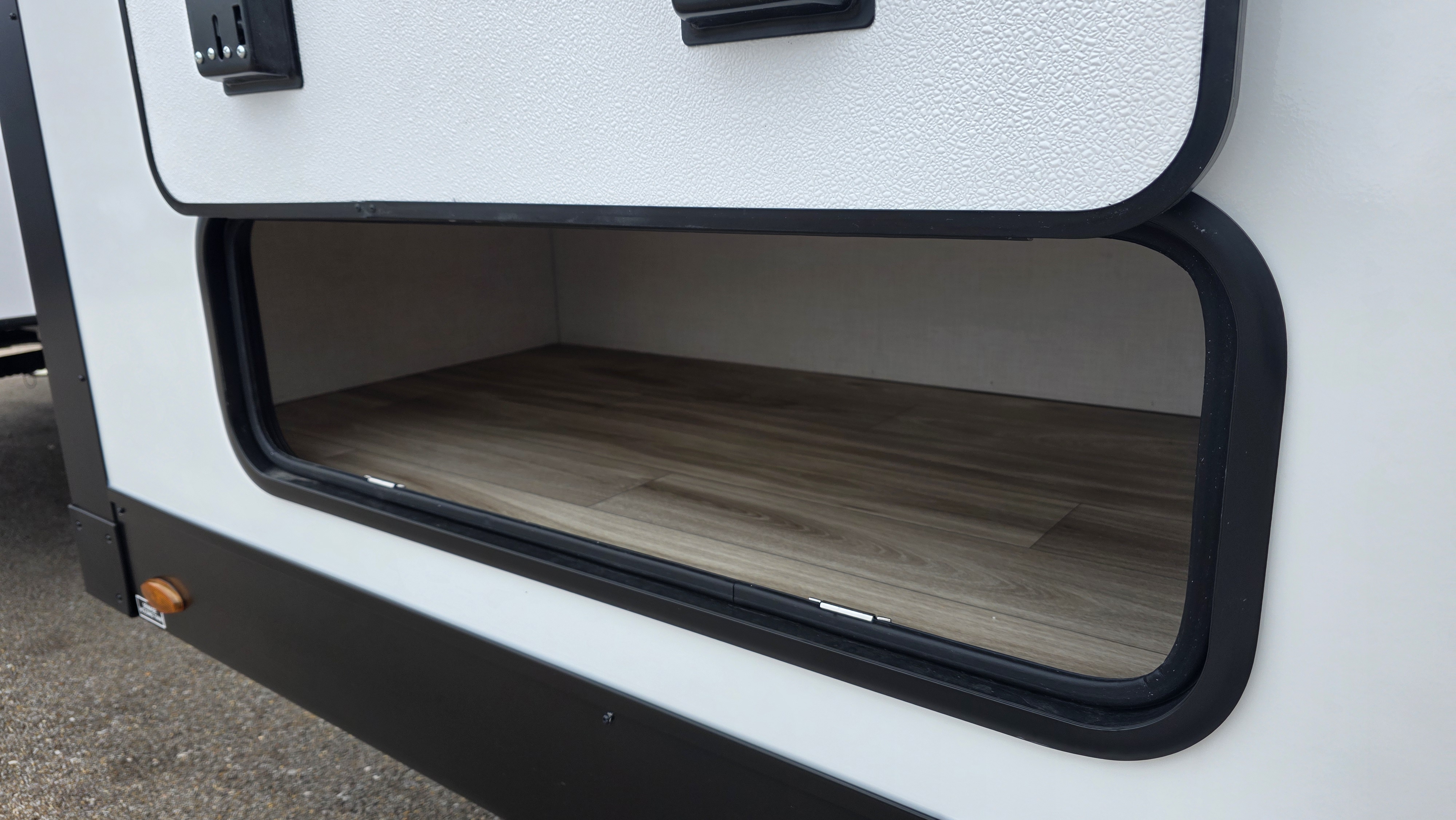 2027 VENTURE RV STRATUS 262VFK - Image 6