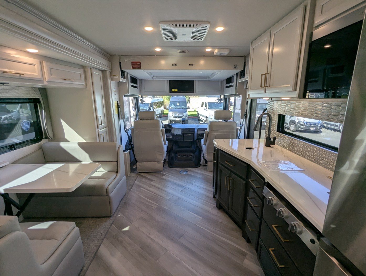 2026 Fleetwood Bounder 35K - Image 35