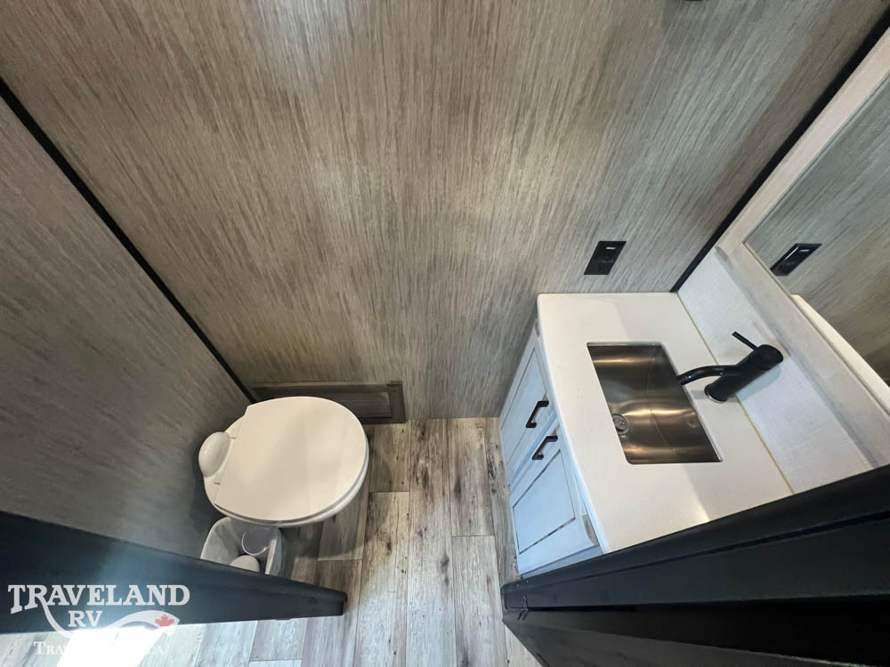 2023 KZ RV Durango Gold G386FLF - Image 29