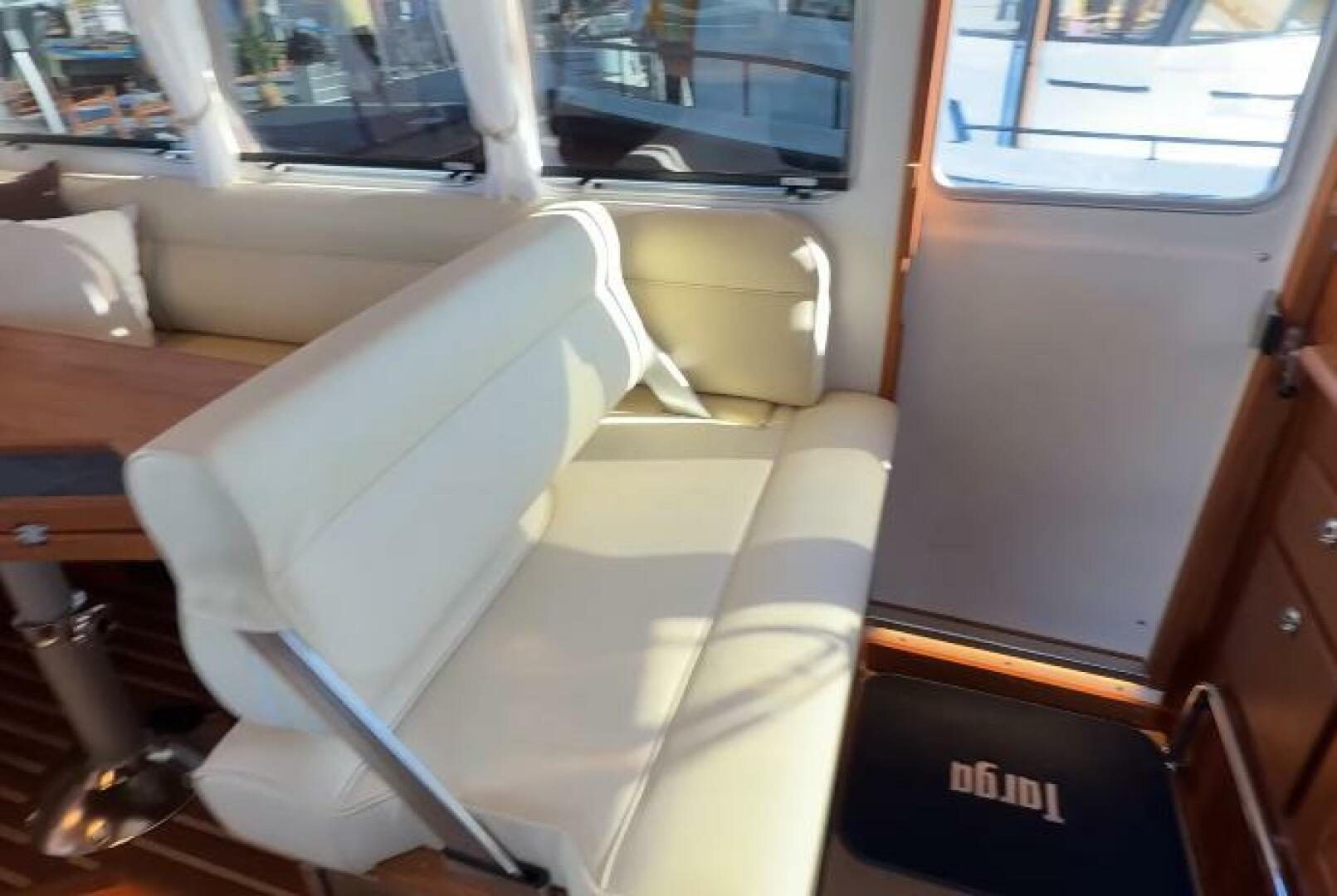 2025 Targa 37 Flybridge - Image 38