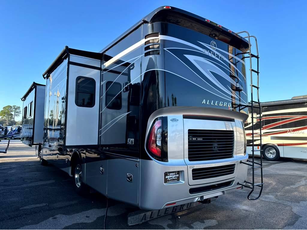 2018 TIFFIN ALLEGRO RED 37BA - Image 4