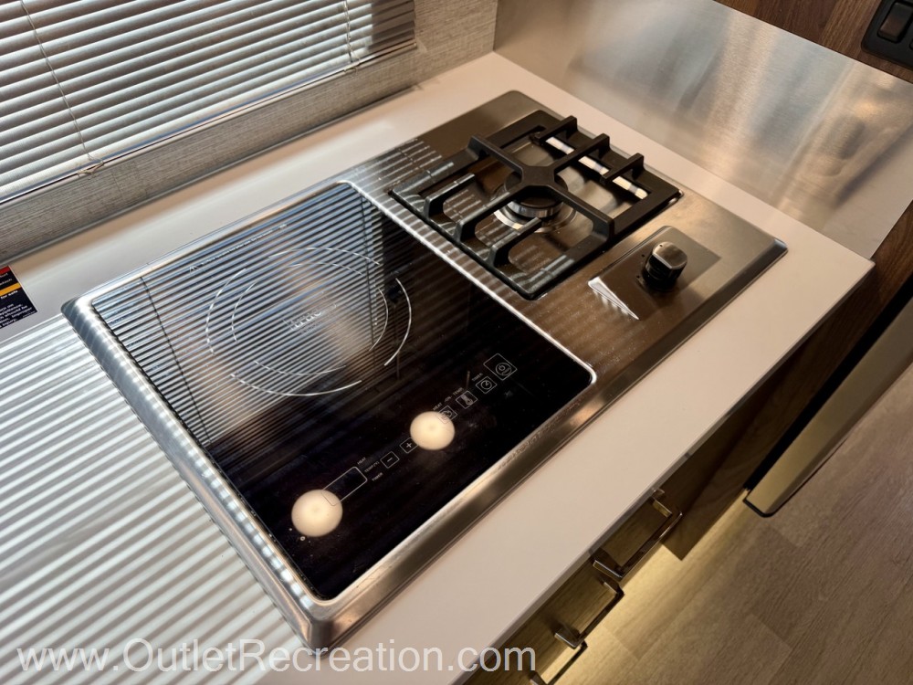2020 Winnebago View 24D - Image 21