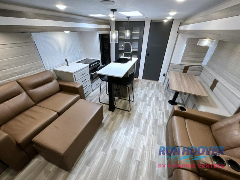 2025 FOREST RIVER 3400BH - Image 16