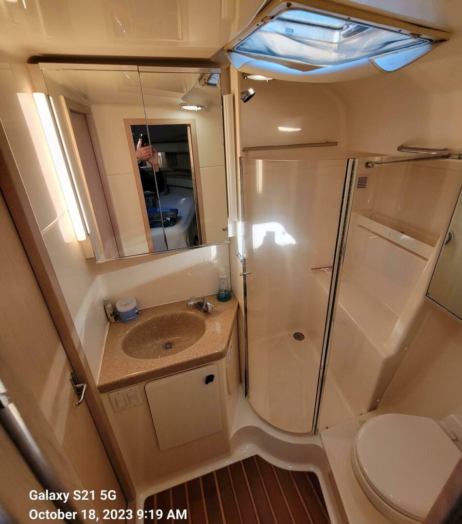 1996 Tiara Yachts 4000 Express - Image 3