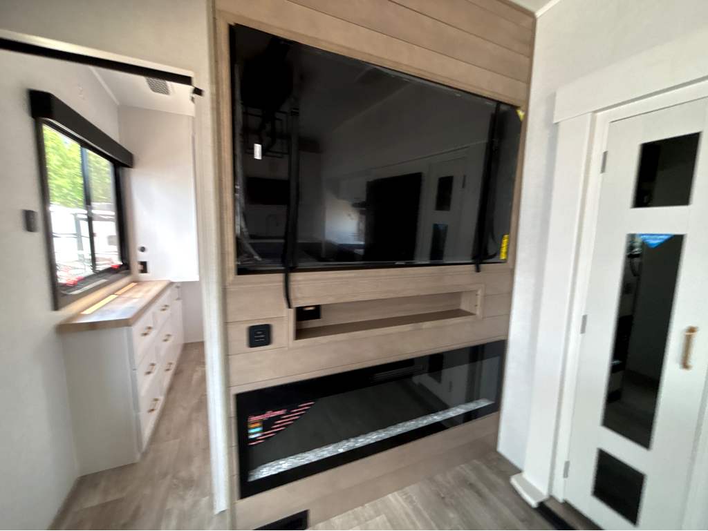 2026 JAYCO EAGLE 367TBTS - Image 13