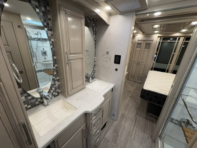2022 NEWMAR SUPREME AIRE 4575 - Image 12