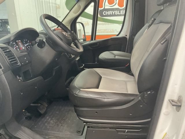 2025 Ram ProMaster Cargo Van Tradesman - Image 14