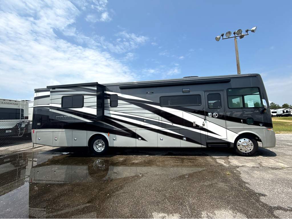 2023 TIFFIN ALLEGRO 36UA - Image 4