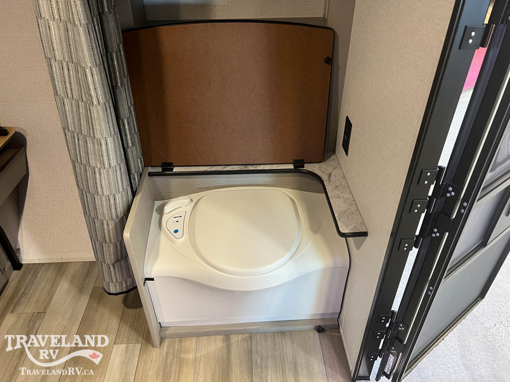 2024 COACHMEN Clipper 1200ROCK - Image 12