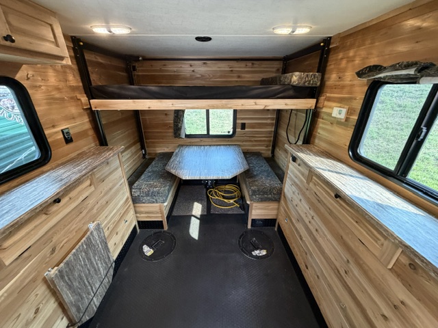 2019 GLACIER A164 - Image 14