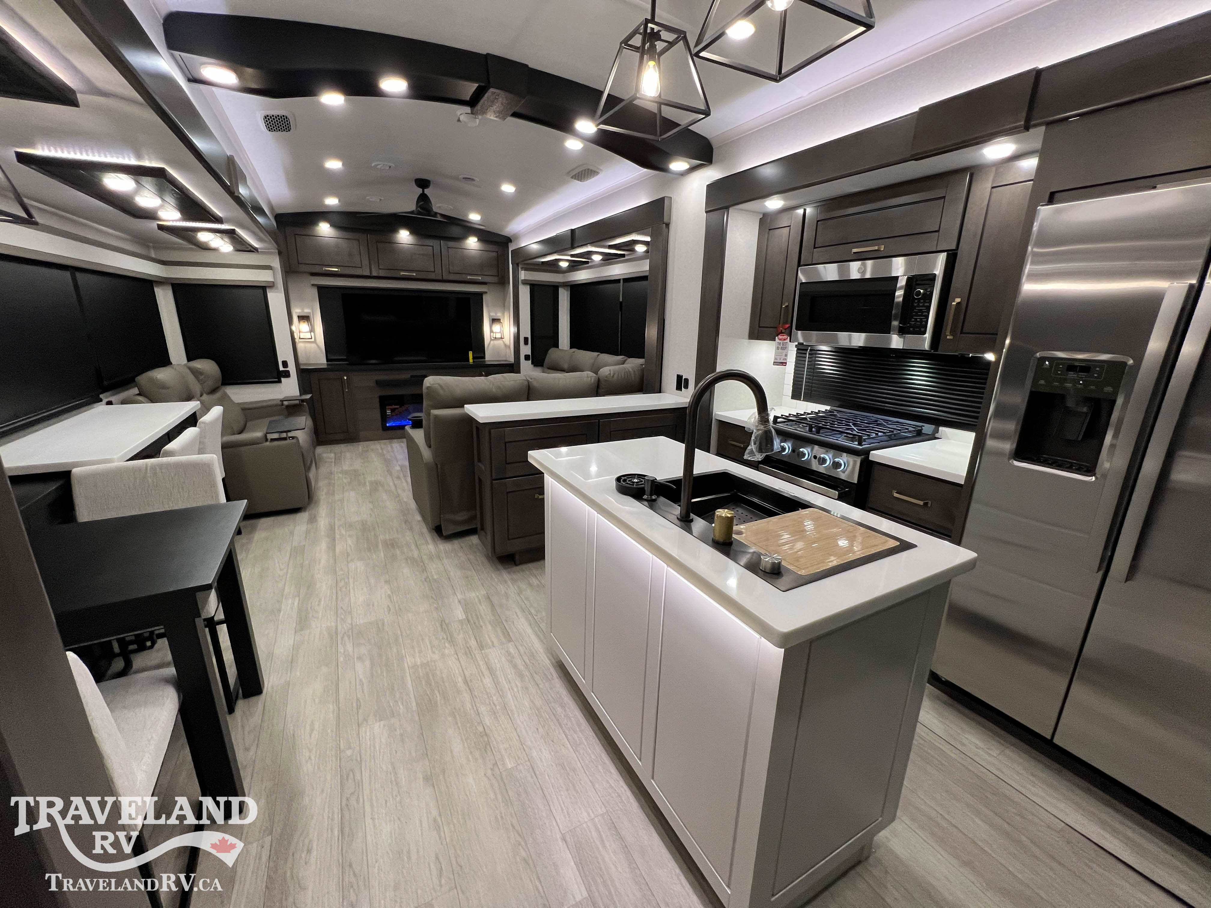2026 Heartland Bighorn Fifth Wheel 38RE - Image 11