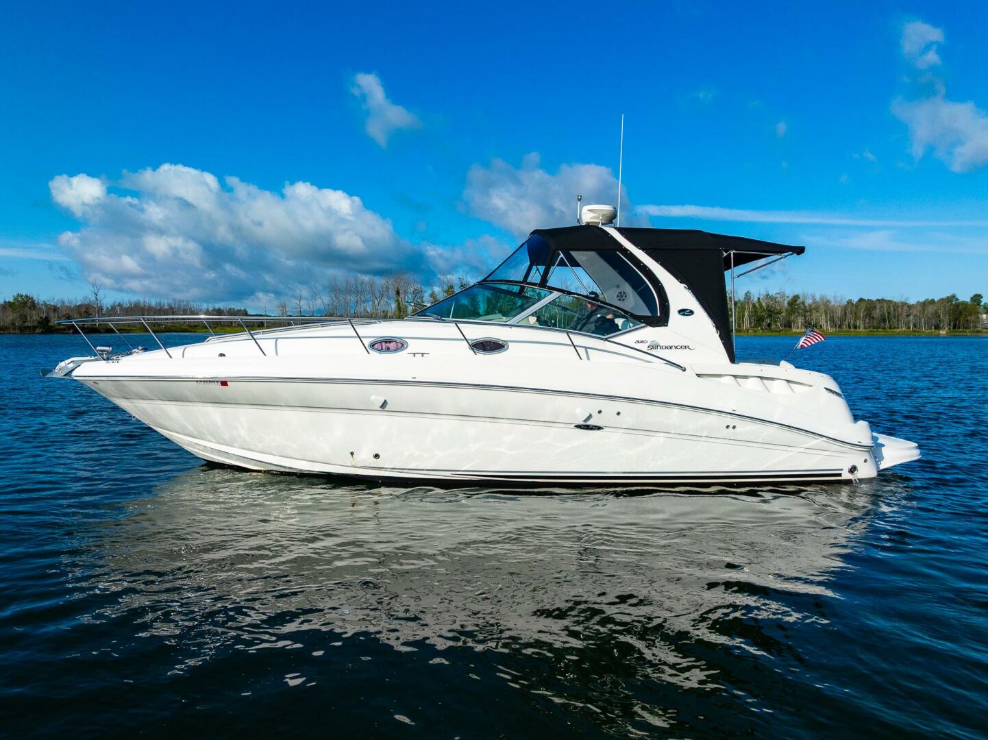 2007 Sea Ray 320 Sundancer - Image 3