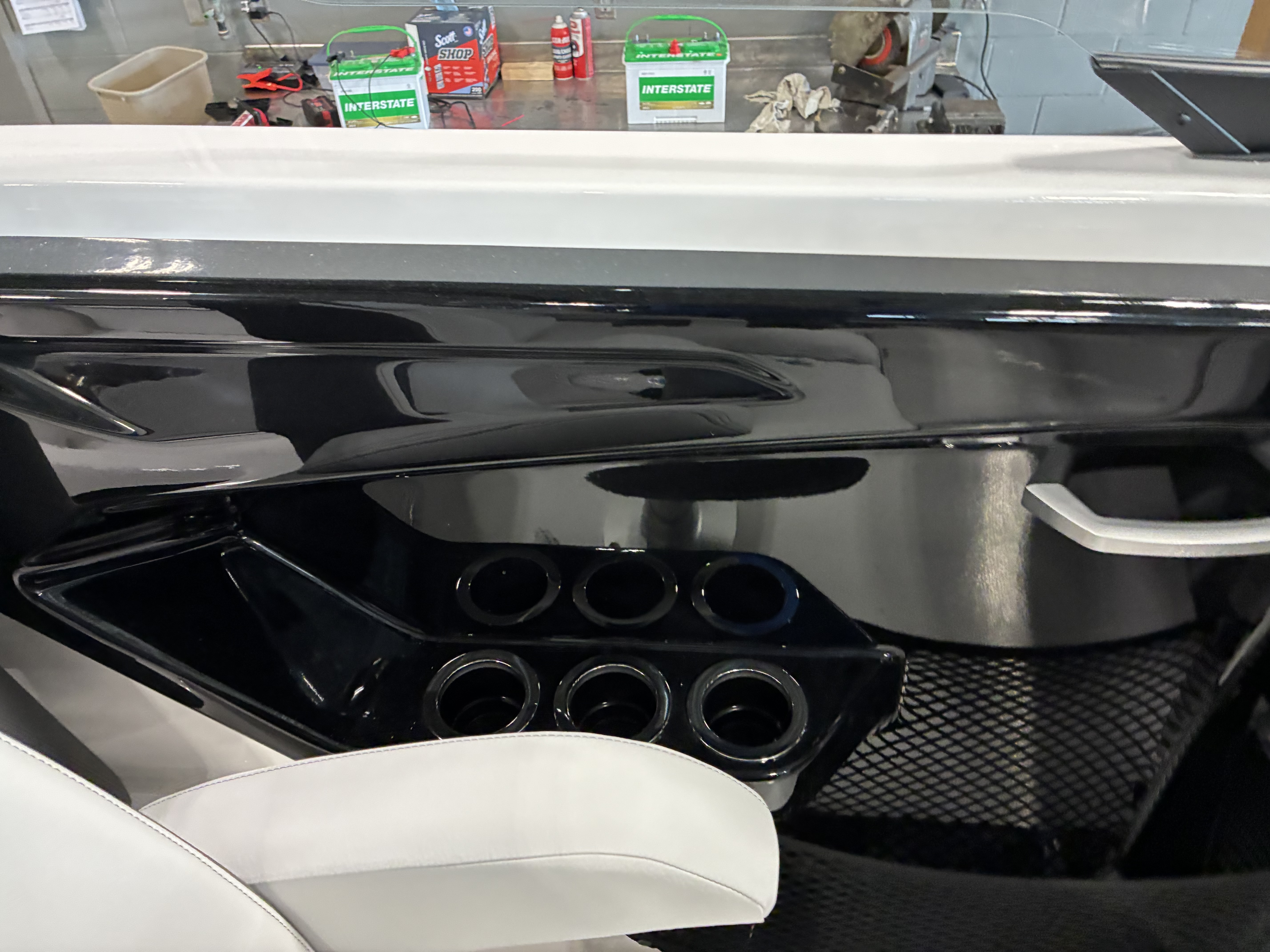 2026 Yamaha Boats AR250 - Image 29