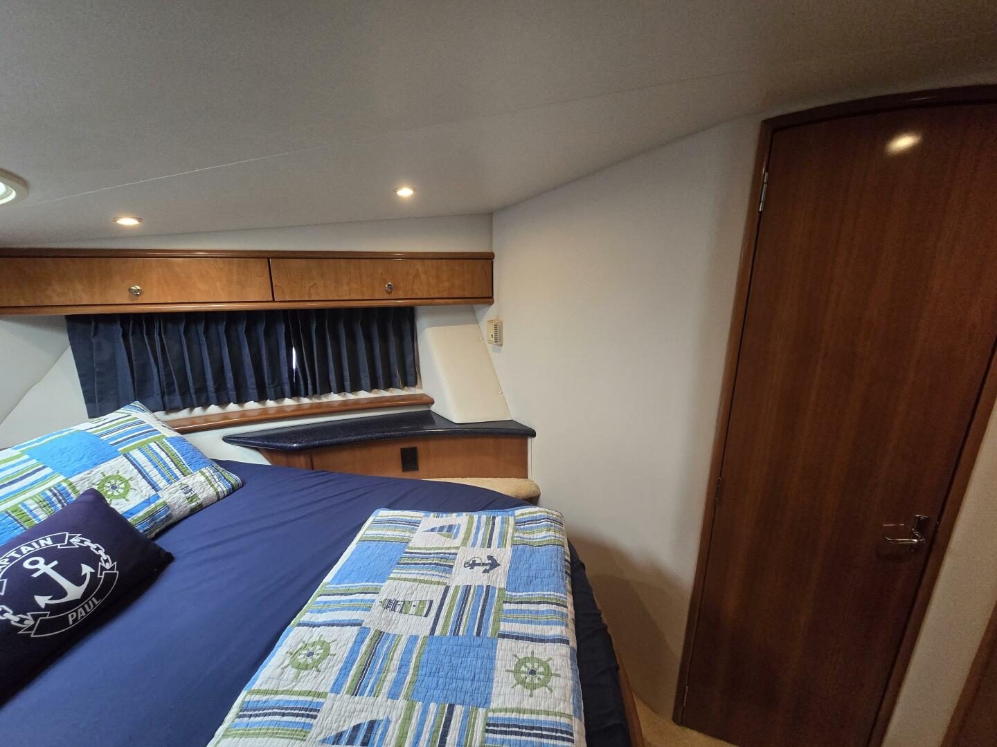 2002 Carver 444 Cockpit Motor Yacht - Image 51