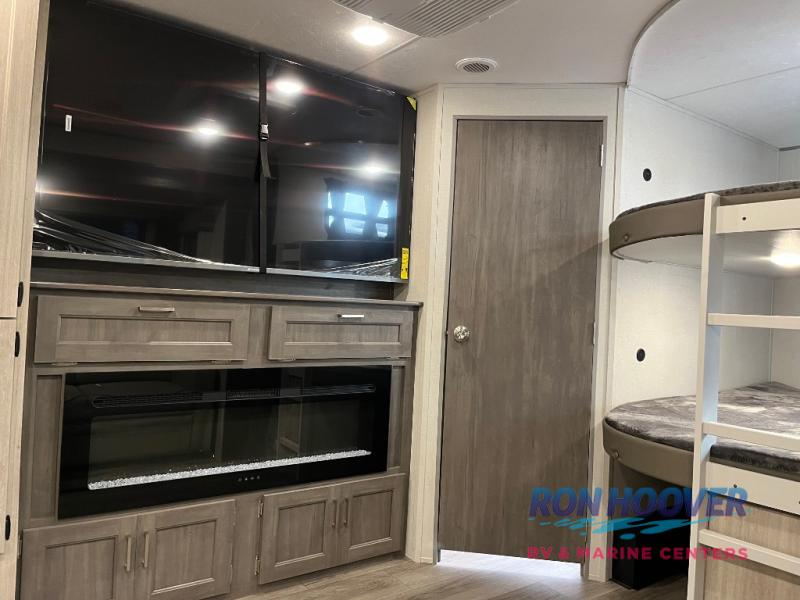 2026 COACHMEN CATALINA 273DBHCKLE - Image 11