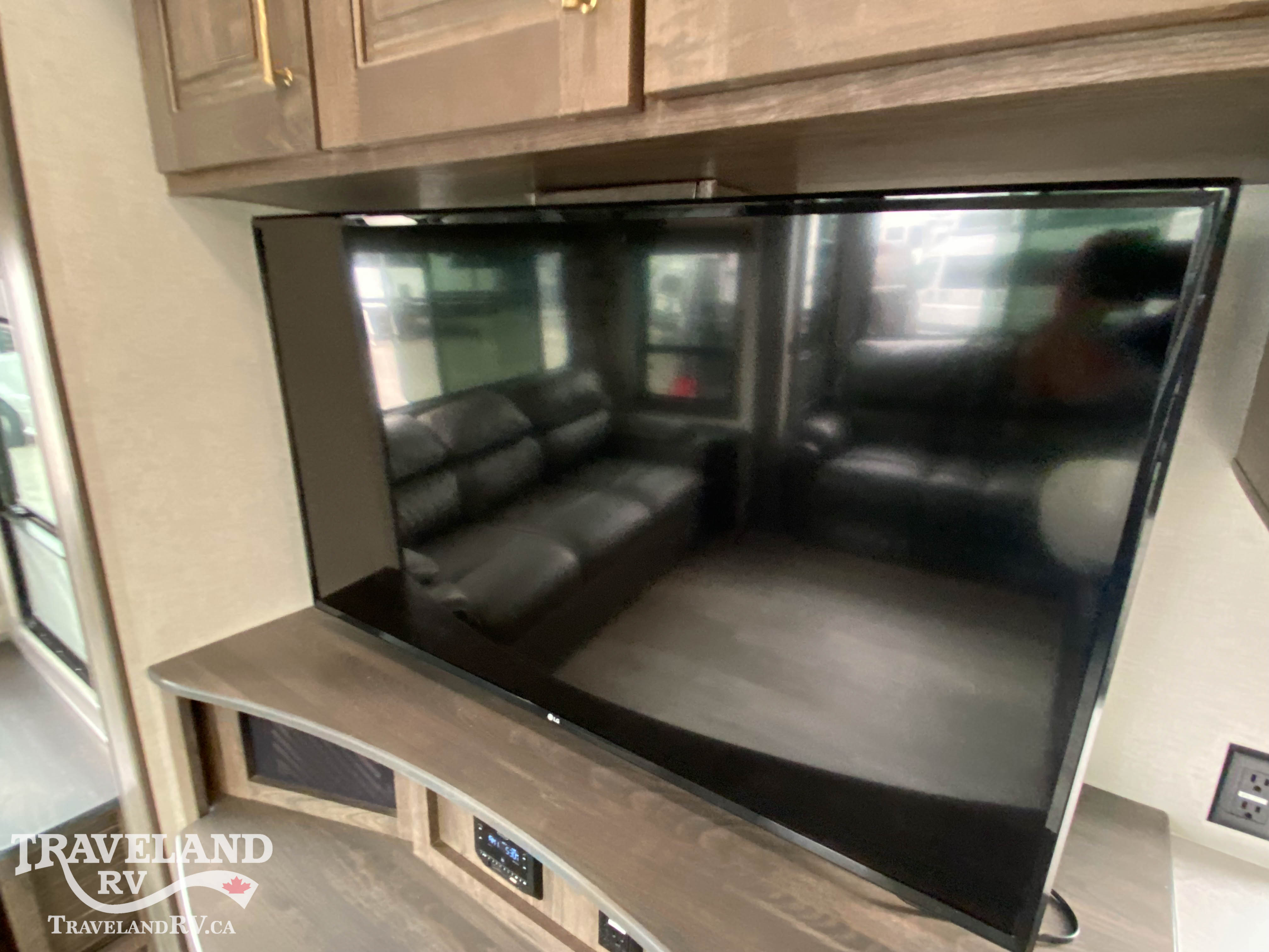 2022 Alliance RV Paradigm 310RL - Image 19