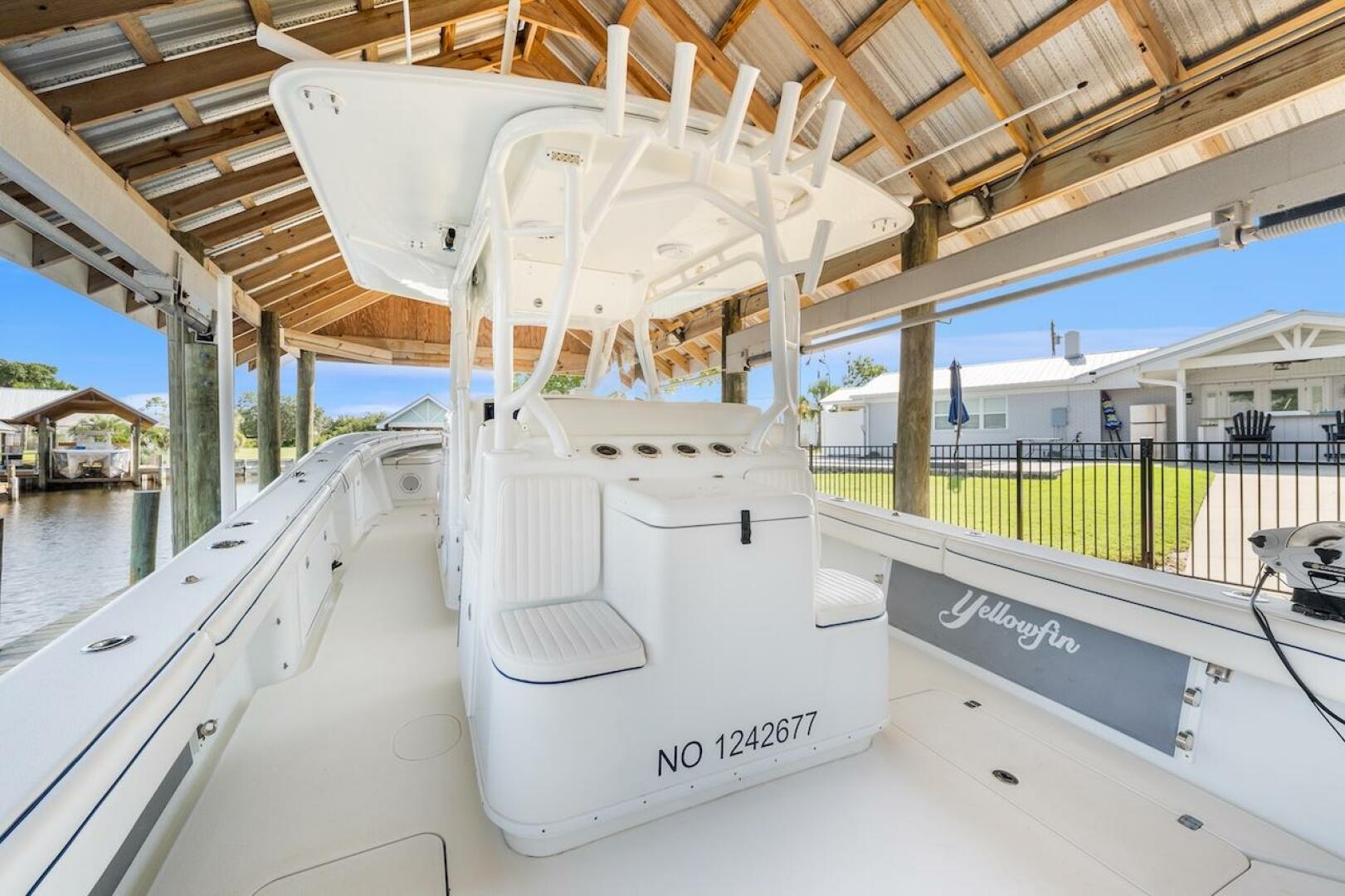 2013 Yellowfin 39 Offshore - Image 19