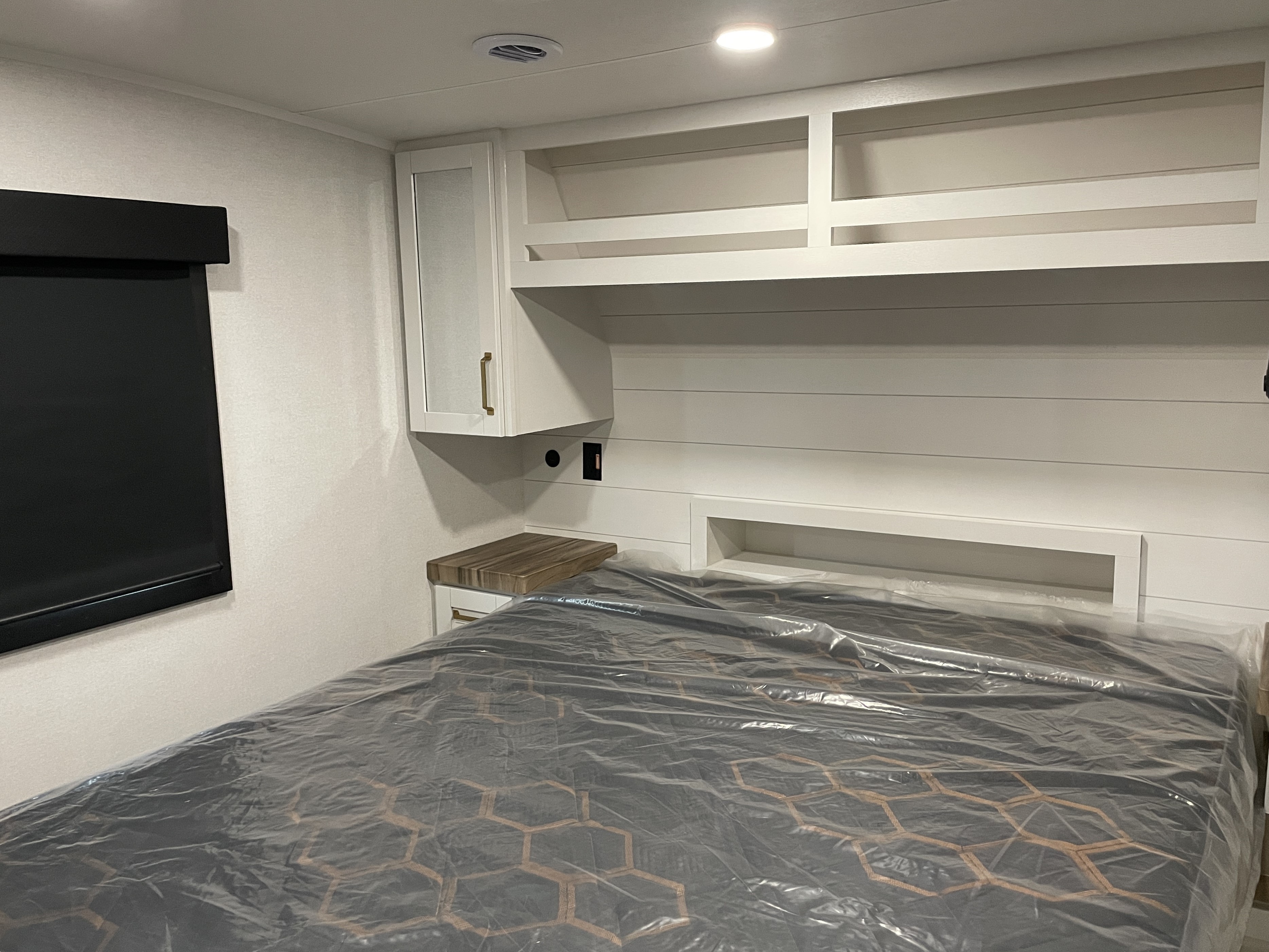 2027 Jayco Eagle 29RLC - Image 21