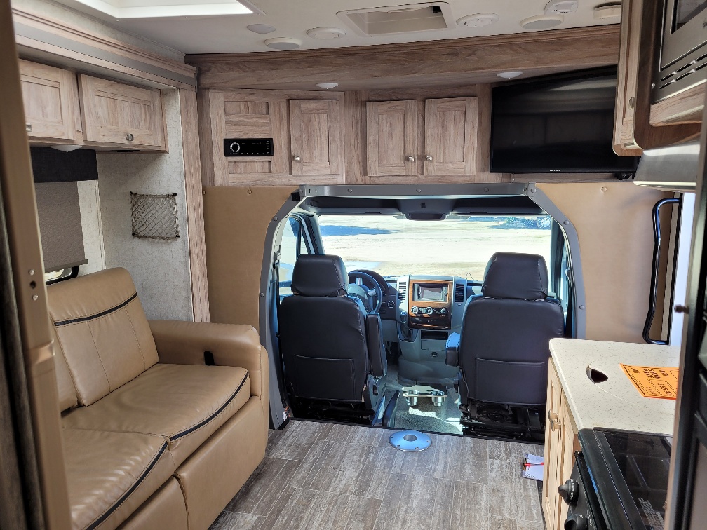 2018 Forest River Forester 2401R MBS - Image 25