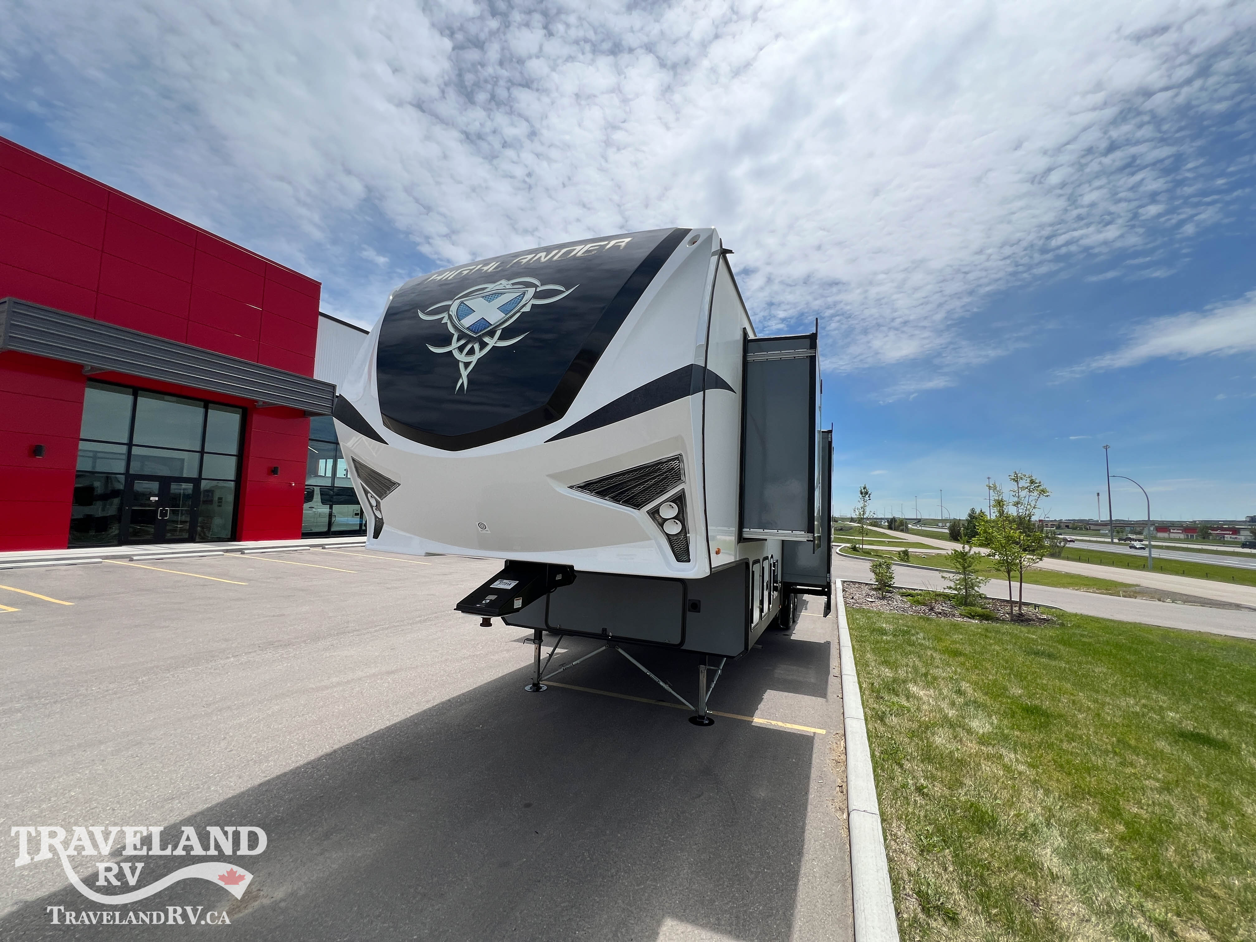 2019 Highland Ridge Highlander HF350H - Image 6