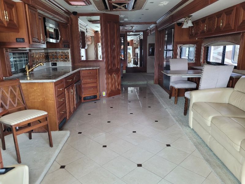 2008 Fleetwood American Eagle 42F - Image 5