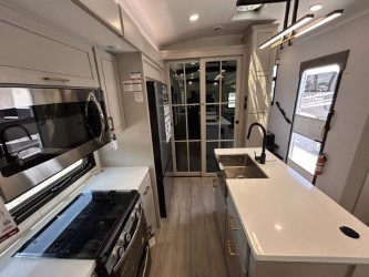 2027 JAYCO NORTH POINT 381CKRE - Image 18