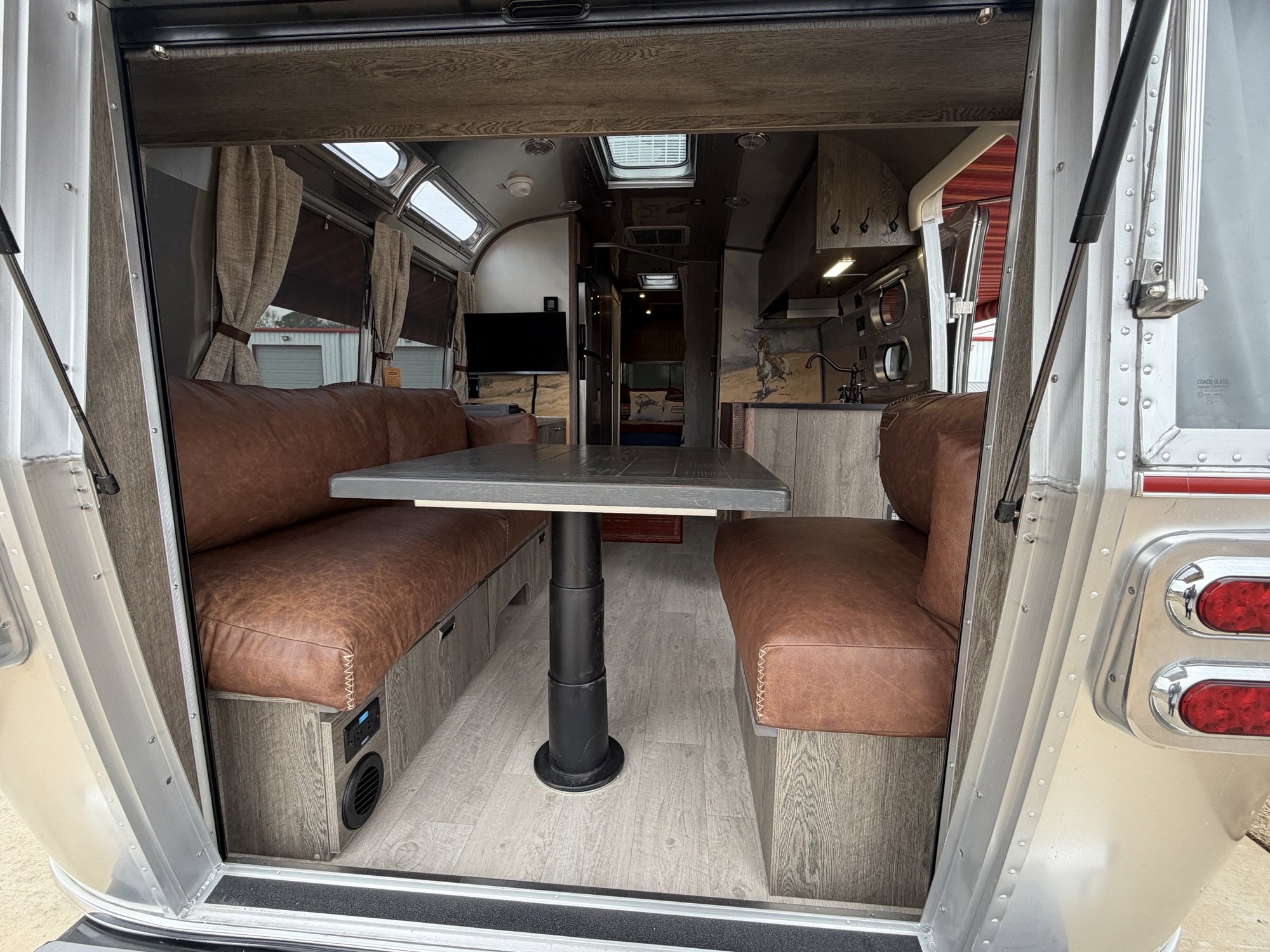 2026 AIRSTREAM STETSON + 6666 27FBQ - Image 10