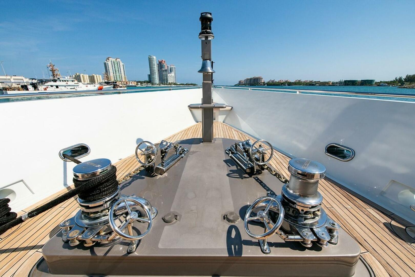 2004 Oceanfast - Image 15