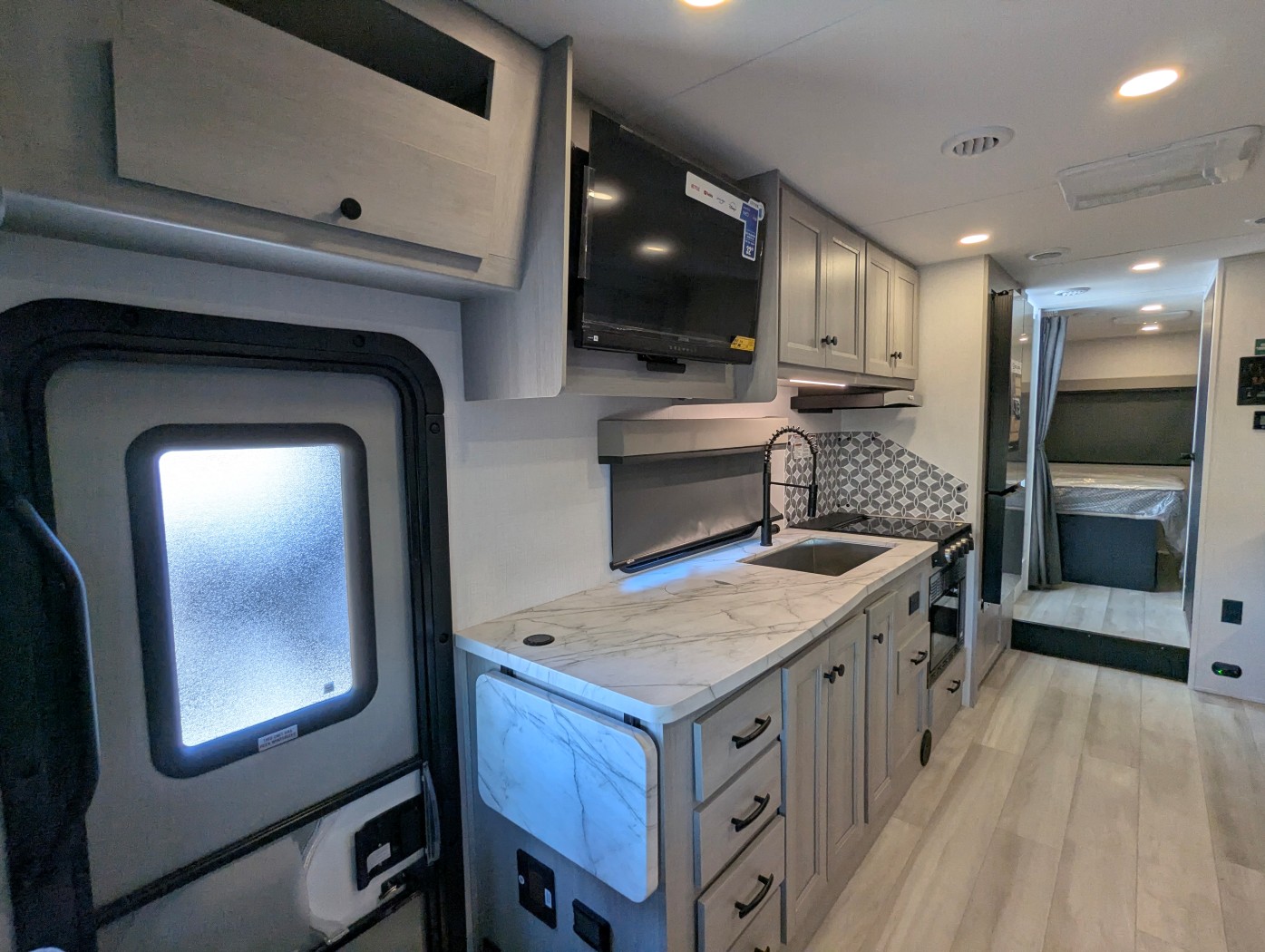 2027 Forest River Solera 32DSK - Image 23
