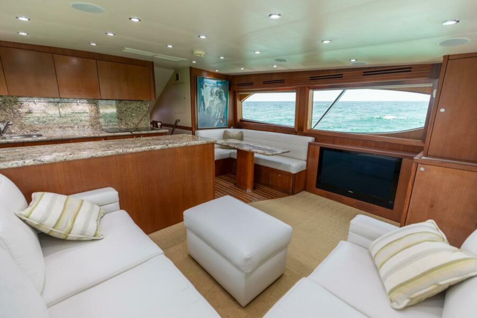 2008 Hatteras 60 Convertible - Image 6