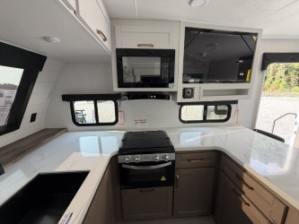 2027 JAYCO EAGLE 265FKDS - Image 30