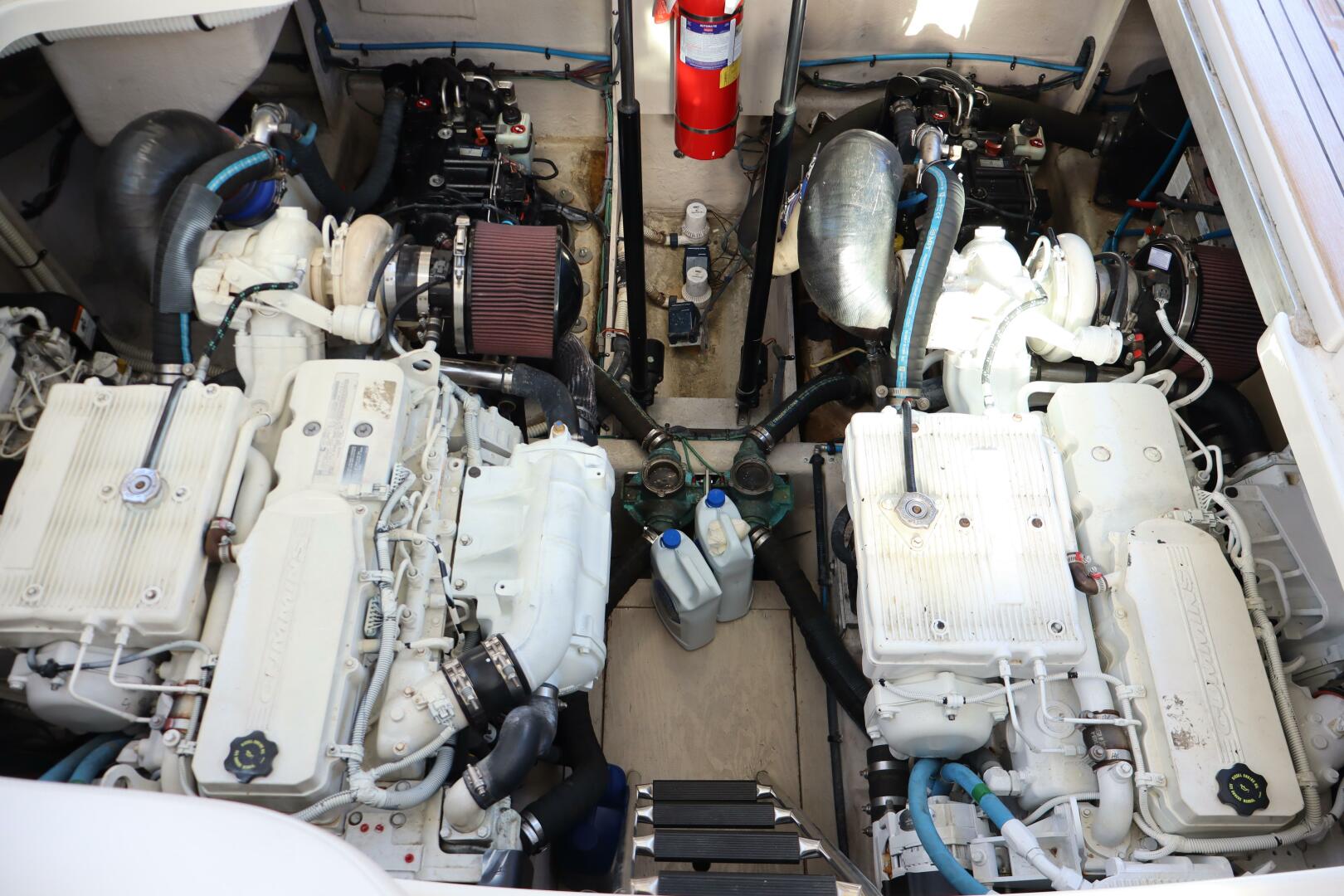 2015 Sea Ray 410 Sundancer - Image 41