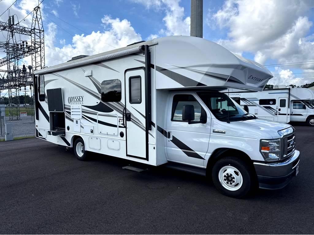 2023 ENTEGRA COACH ODYSSEY 26M - Image 2