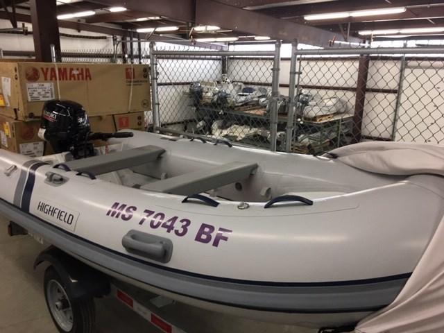 2027 Highfield Sport 360 Standard - Image 493