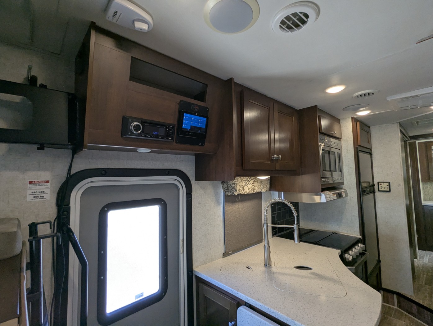 2018 Forest River Forester 2421MS - Image 16