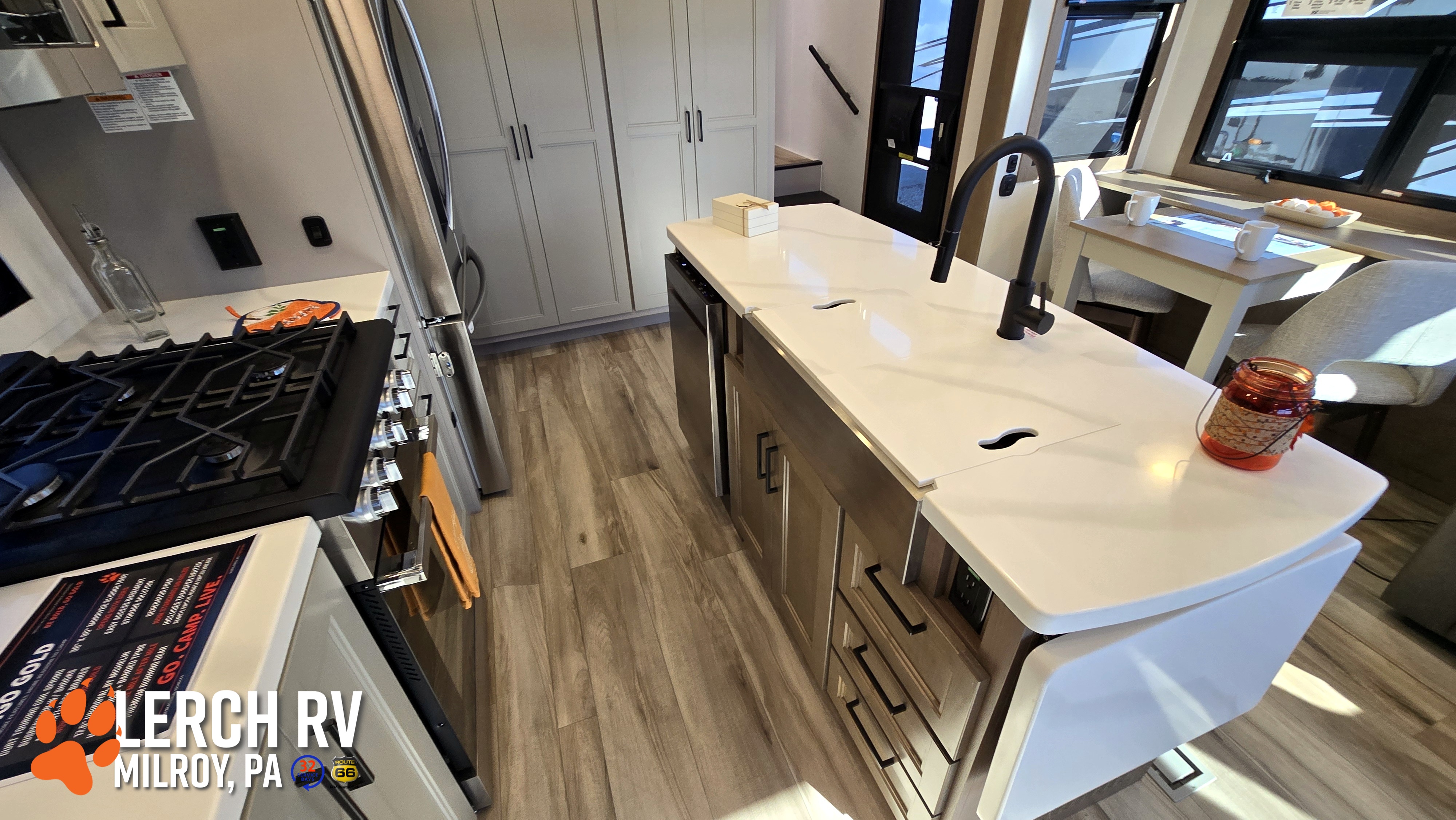 2027 KZ RV Durango Gold G310RLQ - Image 29