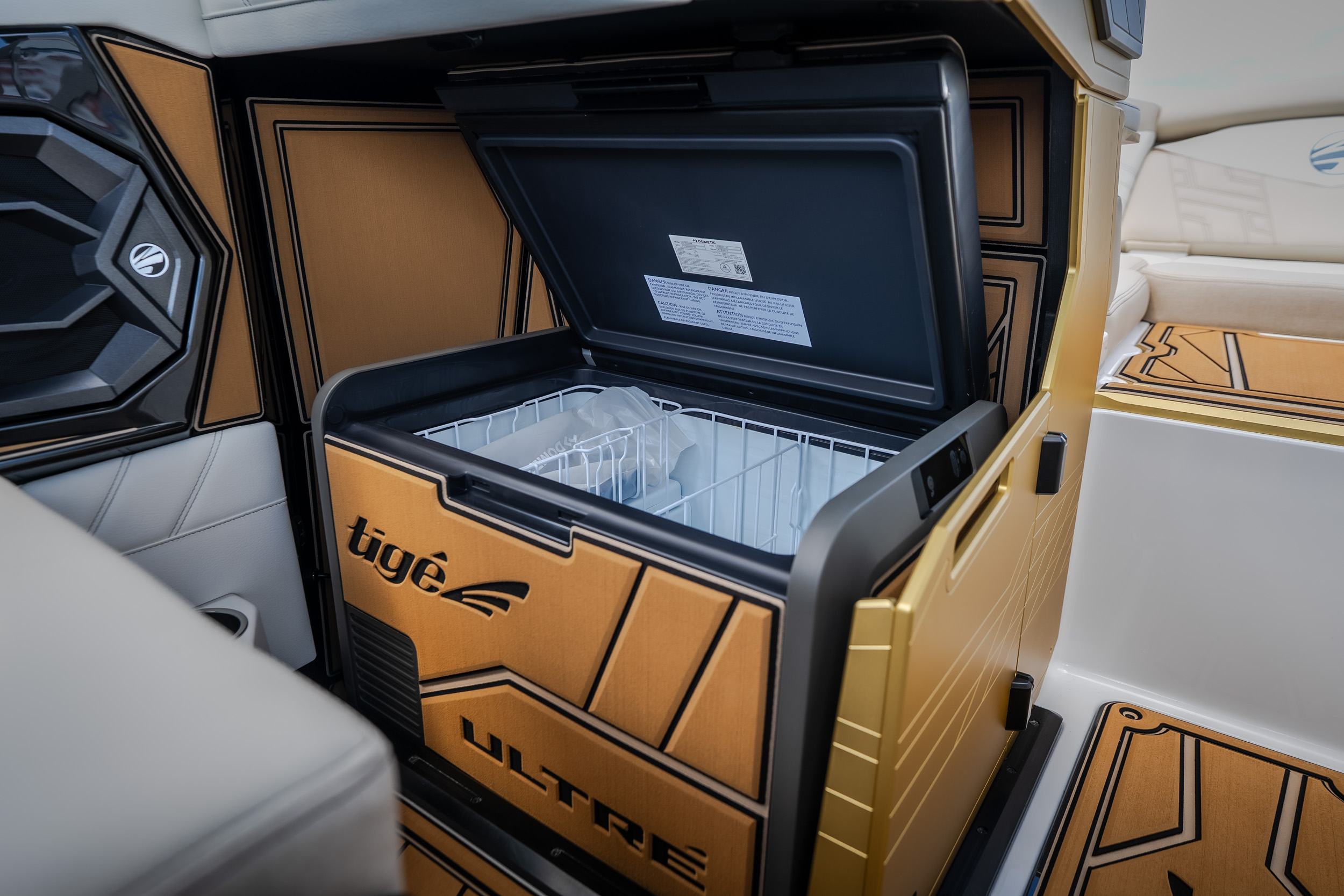2027 Tigé Ultré 23ZX - Image 44