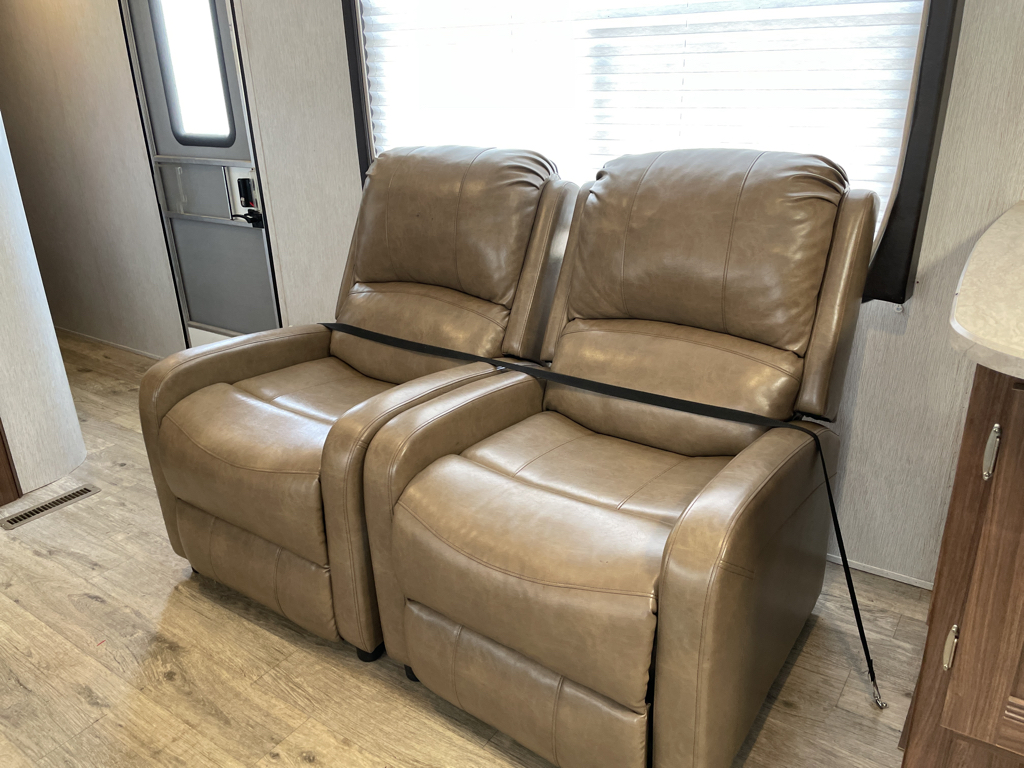 2018 Heartland Prowler 29RKS - Image 12