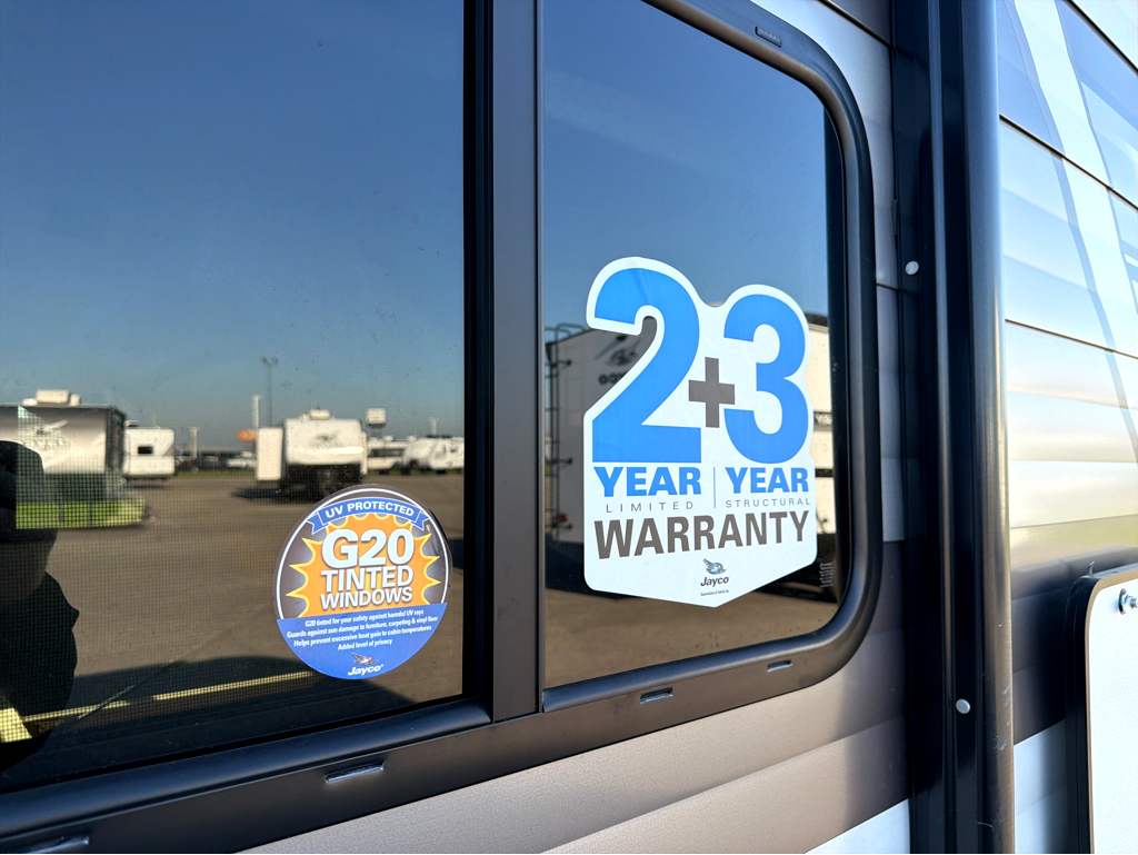 2027 Jayco Jay Flight SLX 210QB - Image 17