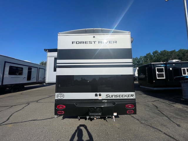 2026 SUNSEEKER 2400 BDSD - Image 5