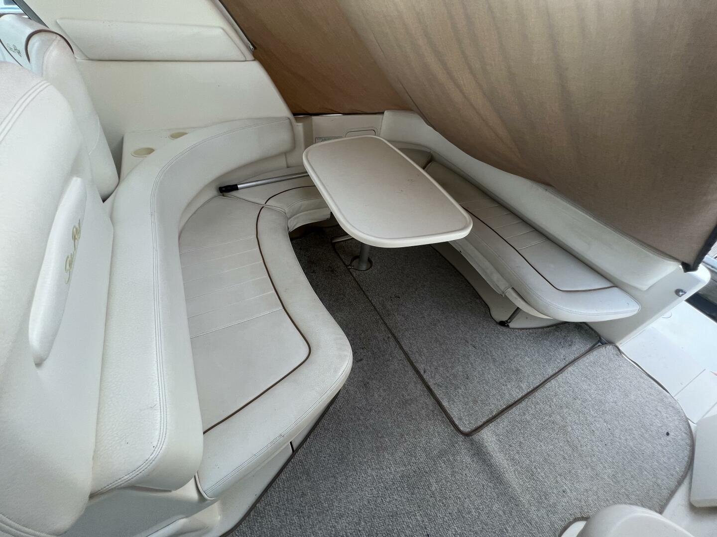 1999 Sea Ray 310 Sundancer - Image 12