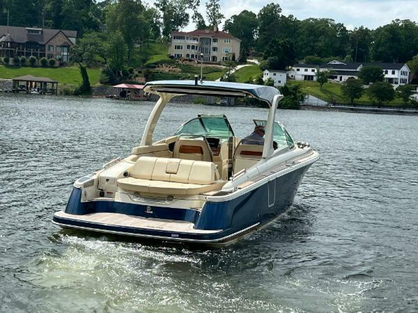 2020 Chris-Craft Launch 31 GT - Image 5