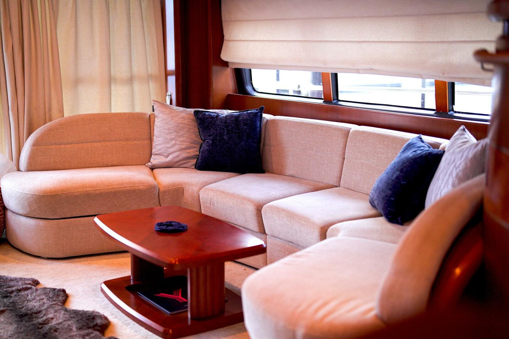 2007 Princess 23M - Image 23